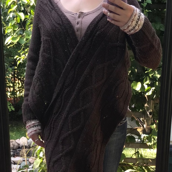 MODA international cable knit sweater/wrap - Picture 5 of 13